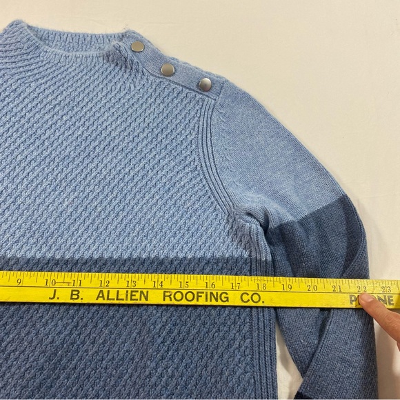 Talbots Sweater woman’s small Striped blue High neck Buttoned shoulder Sweater - Picture 5 of 8